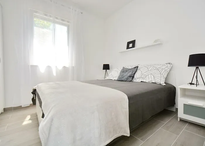 Apartman Piazza Nin